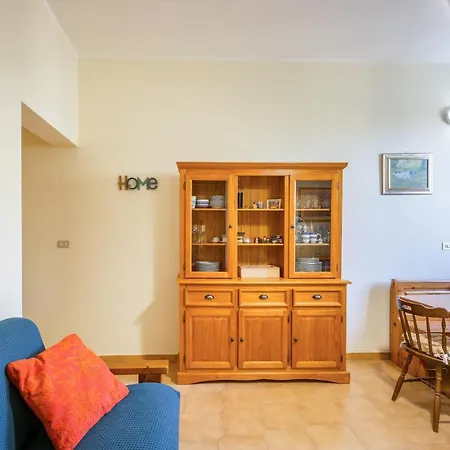 Sefora House Avola